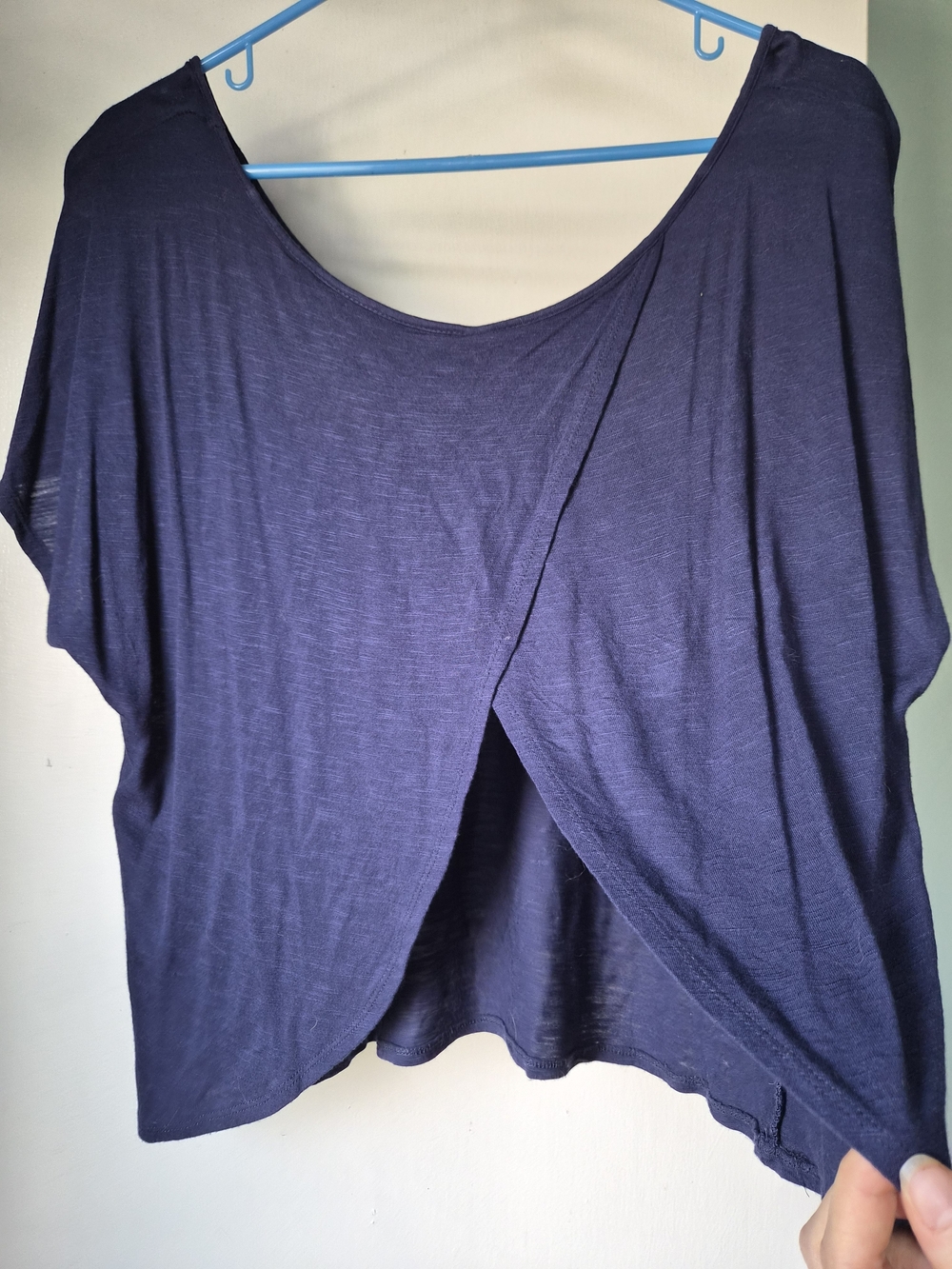 Xhilaration - L - Navy Scoop Neck Open Back Short Sleeve Top